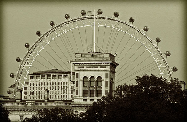 Eye - click for previous